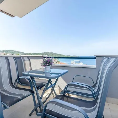 Family-friendly With Swimming Pool - Rogoznica - 24214 דירה Ražanj